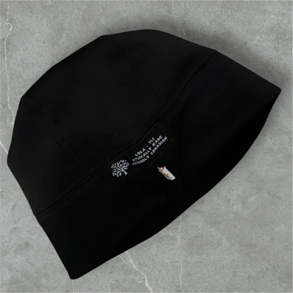 💎🆕”Statement” Performance Beanie - Picture 3 of 14